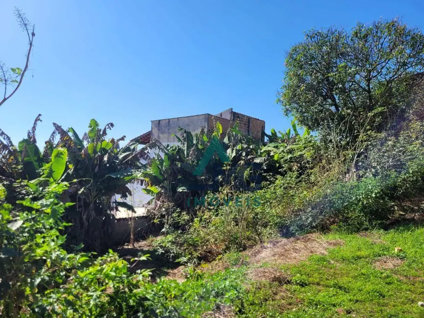 Foto 1 de Terreno / Lote à venda, 640m2 em Tres Coracoes - MG