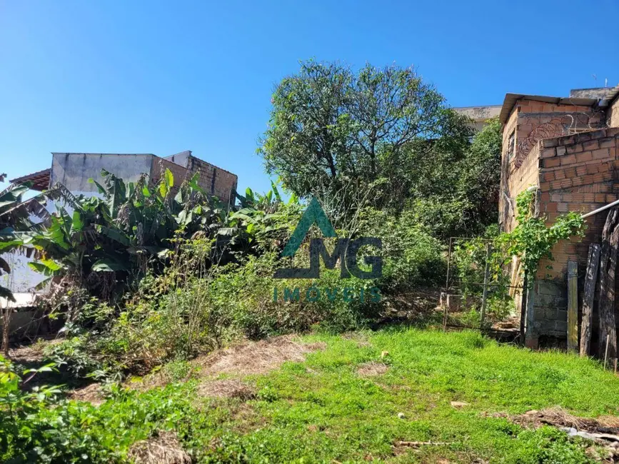 Foto 5 de Terreno / Lote à venda, 640m2 em Tres Coracoes - MG