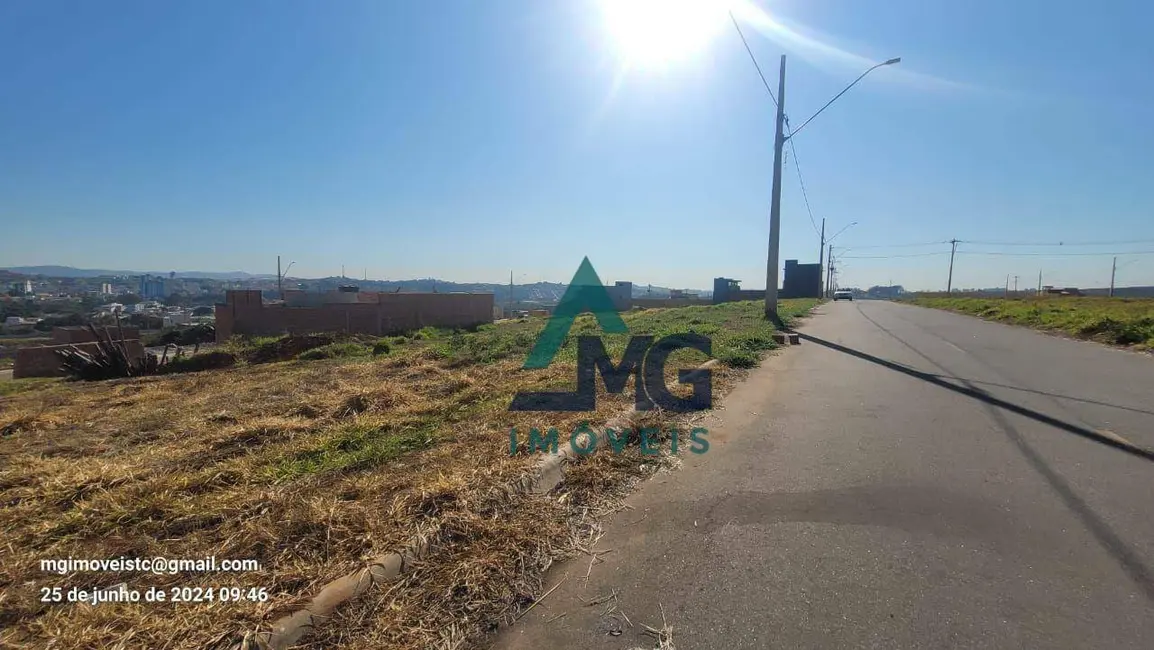 Foto 7 de Terreno / Lote à venda, 200m2 em Tres Coracoes - MG