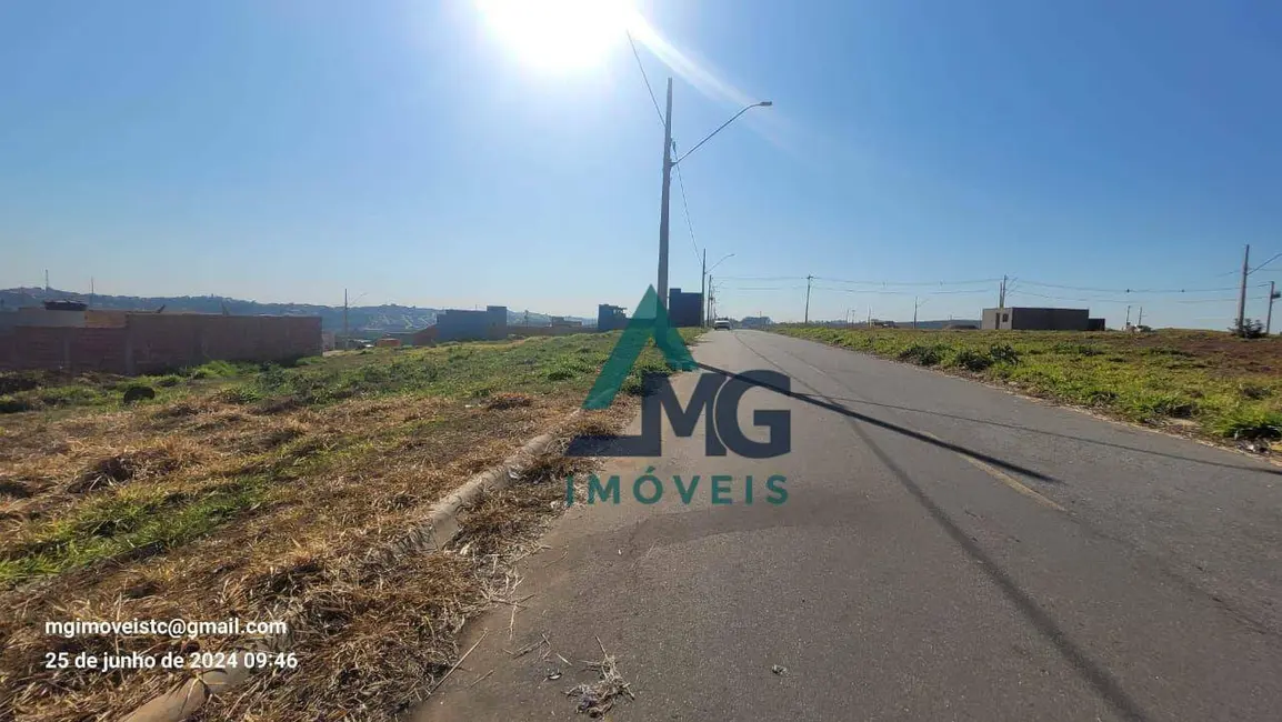 Foto 6 de Terreno / Lote à venda, 200m2 em Tres Coracoes - MG