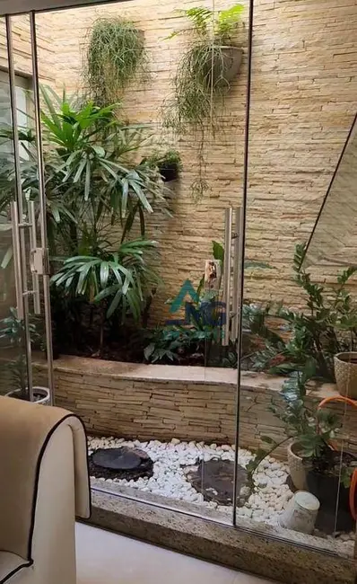 Foto 7 de Casa com 4 quartos à venda, 230m2 em Tres Coracoes - MG