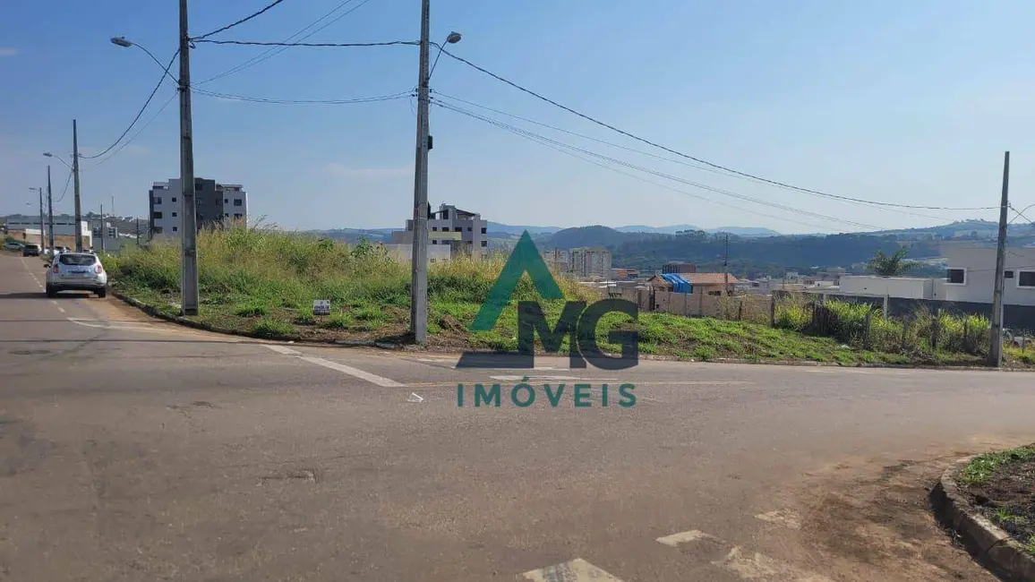 Foto 6 de Terreno / Lote à venda, 300m2 em Tres Coracoes - MG