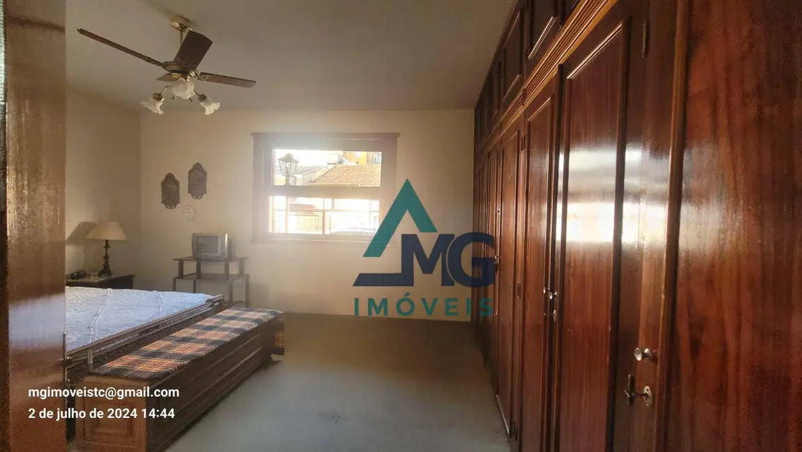 Foto 4 de Casa com 3 quartos à venda, 740m2 em Tres Coracoes - MG