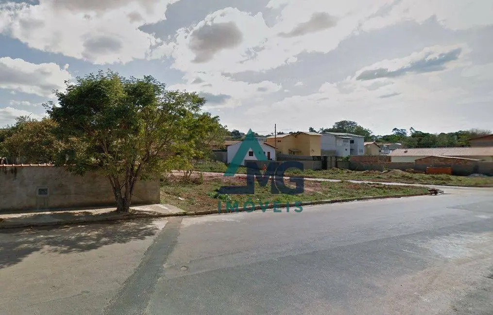 Foto 2 de Terreno / Lote à venda, 460m2 em Tres Coracoes - MG