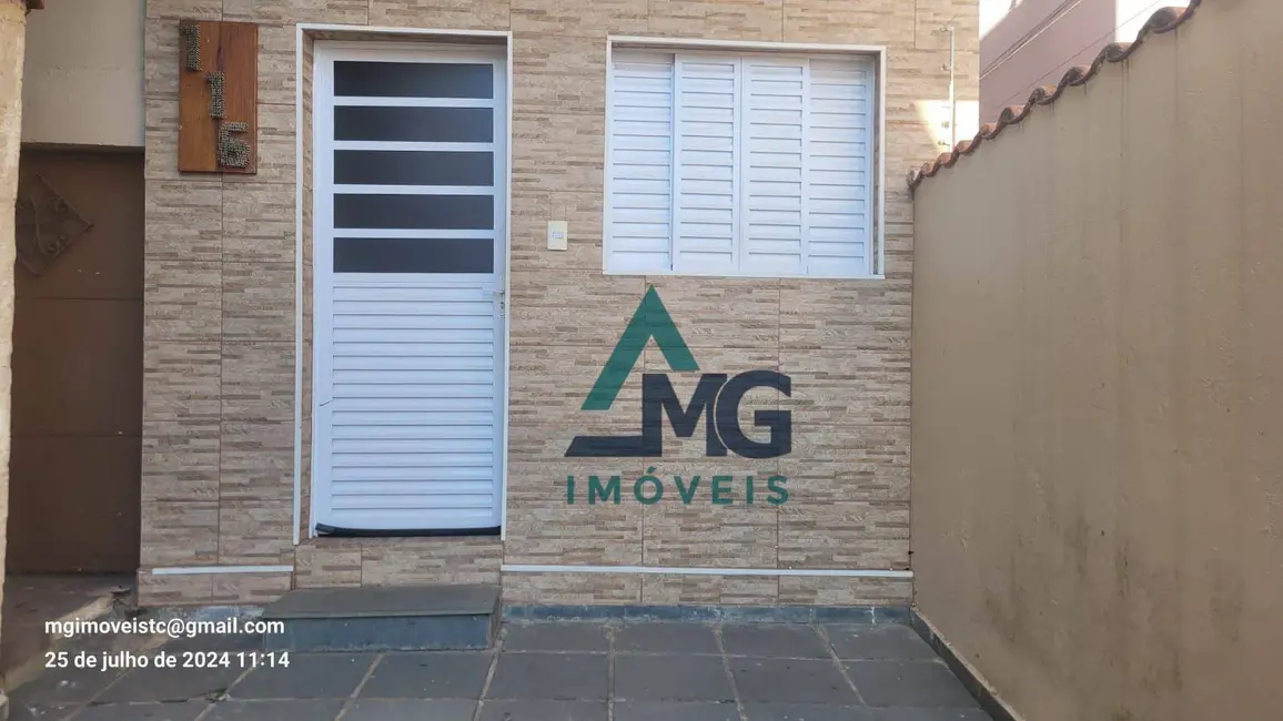 Foto 2 de Casa com 2 quartos à venda em Tres Coracoes - MG