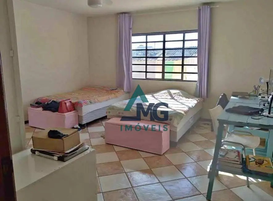 Foto 3 de Casa com 3 quartos à venda em Tres Coracoes - MG