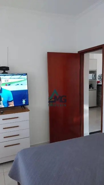 Foto 5 de Casa com 2 quartos à venda, 200m2 em Tres Coracoes - MG