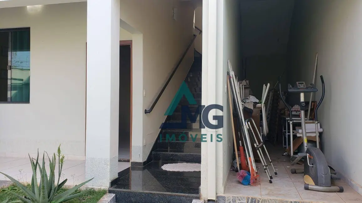 Foto 4 de Casa com 4 quartos à venda, 478m2 em Tres Coracoes - MG