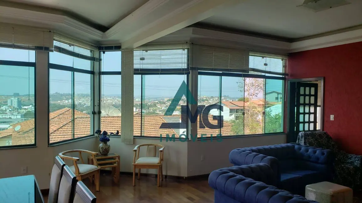 Foto 7 de Casa com 4 quartos à venda, 478m2 em Tres Coracoes - MG