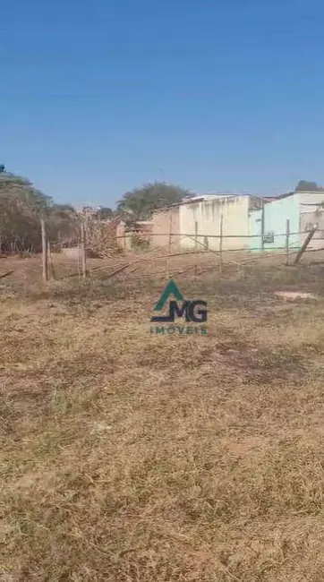 Foto 5 de Terreno / Lote à venda, 500m2 em Tres Coracoes - MG