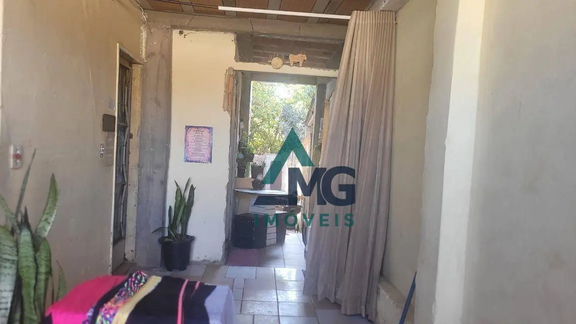 Foto 3 de Casa com 3 quartos à venda em Tres Coracoes - MG