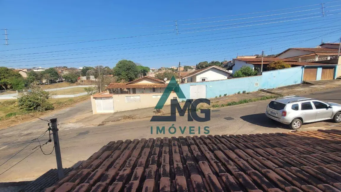 Foto 4 de Casa com 3 quartos à venda em Tres Coracoes - MG