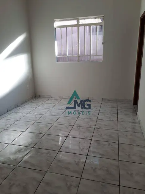 Foto 6 de Casa com 4 quartos à venda, 300m2 em Tres Coracoes - MG