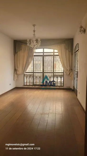 Casa com 6 quartos à venda e para alugar, 377m2 em Centro, Tres Coracoes - MG - imagem 6 Foto 6 de Casa com 6 quartos à venda e para alugar, 377m2 em Centro, Tres Coracoes - MG