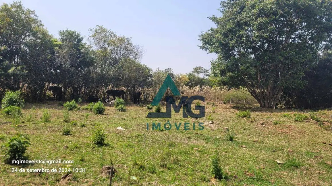 Foto 1 de Terreno / Lote à venda, 250m2 em Tres Coracoes - MG