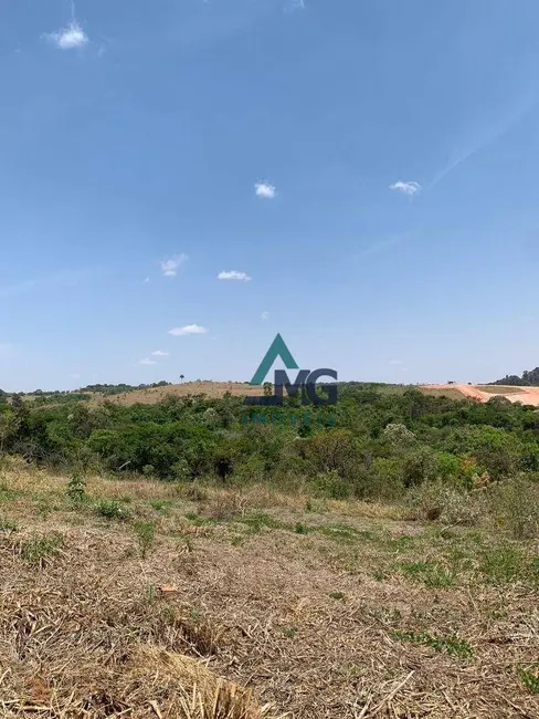 Foto 1 de Terreno / Lote à venda, 390m2 em Tres Coracoes - MG