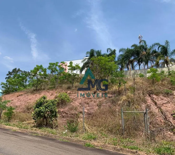 Terreno / Lote à venda, 486m2 em Tres Coracoes - MG - imagem 4 Foto 4 de Terreno / Lote à venda, 486m2 em Tres Coracoes - MG