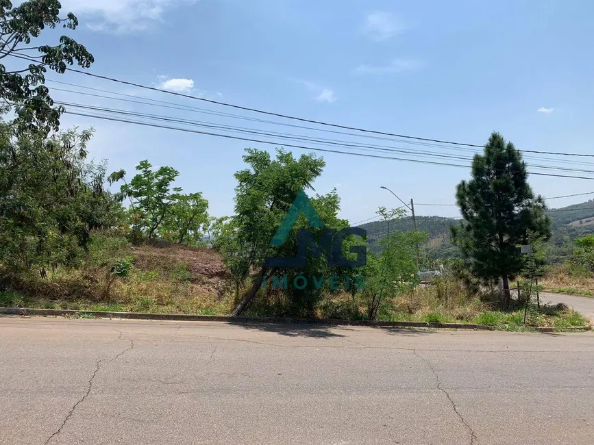 Foto 4 de Terreno / Lote à venda, 774m2 em Tres Coracoes - MG