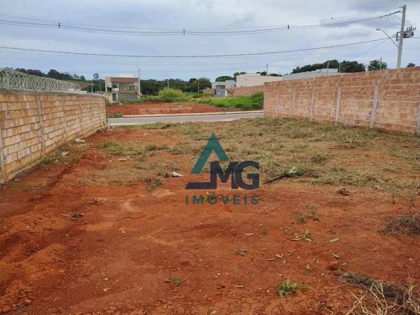 Foto 3 de Terreno / Lote à venda, 300m2 em Tres Coracoes - MG