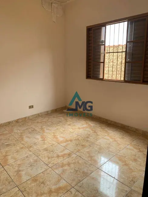 Foto 4 de Casa com 3 quartos à venda em Tres Coracoes - MG