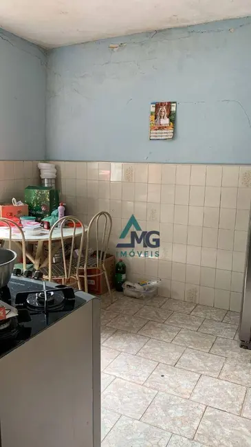 Foto 5 de Casa com 4 quartos à venda em Tres Coracoes - MG