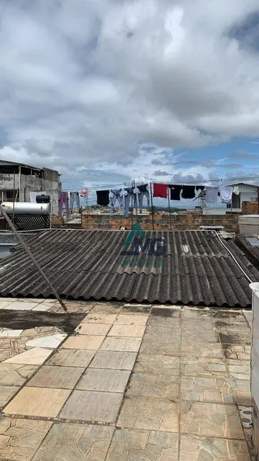 Foto 2 de Casa com 4 quartos à venda em Tres Coracoes - MG