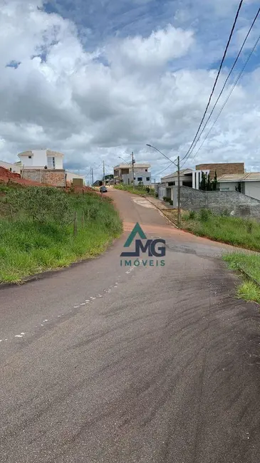Foto 3 de Terreno / Lote à venda, 774m2 em Tres Coracoes - MG