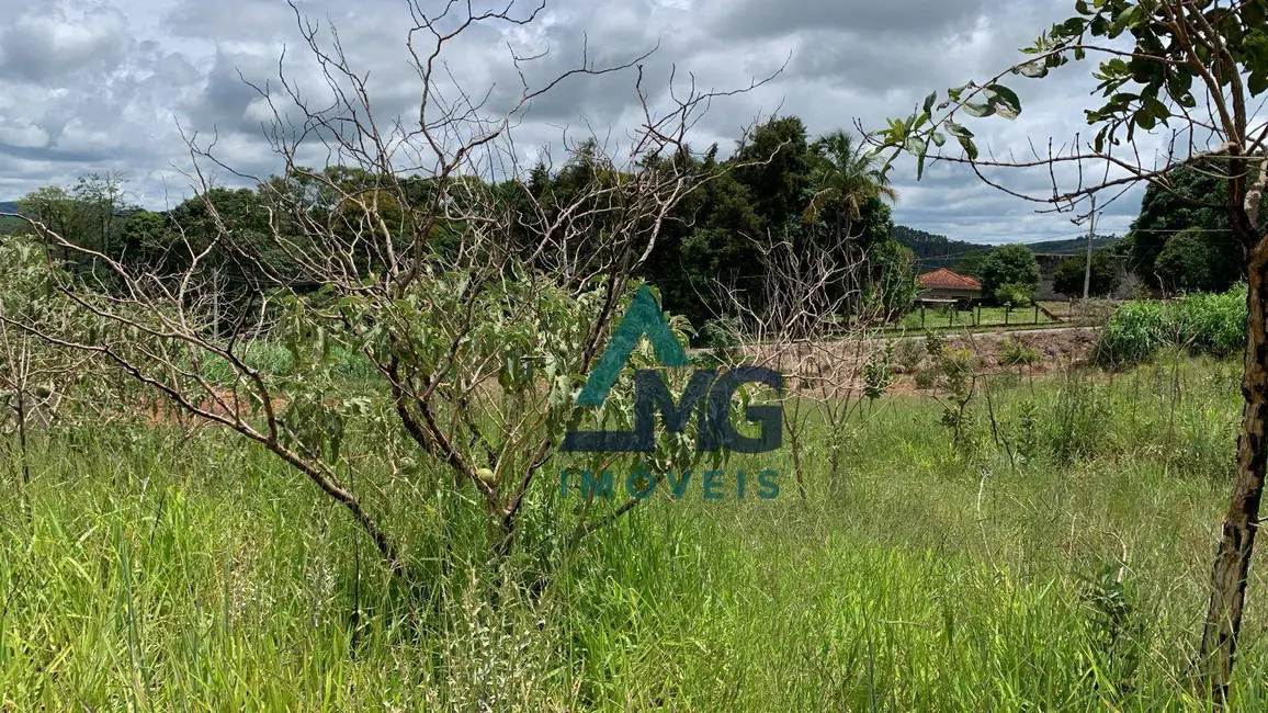 Foto 1 de Terreno / Lote à venda, 540m2 em Tres Coracoes - MG