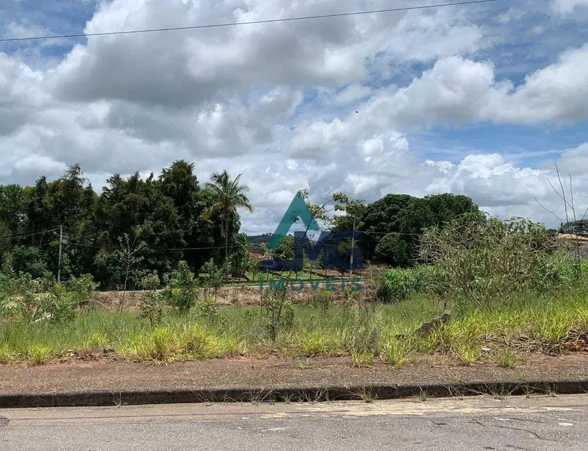 Foto 2 de Terreno / Lote à venda, 540m2 em Tres Coracoes - MG