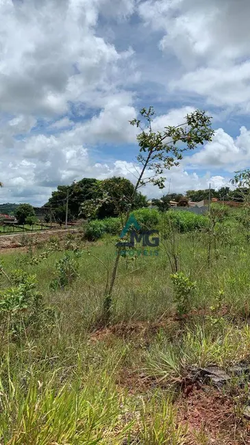 Foto 4 de Terreno / Lote à venda, 540m2 em Tres Coracoes - MG