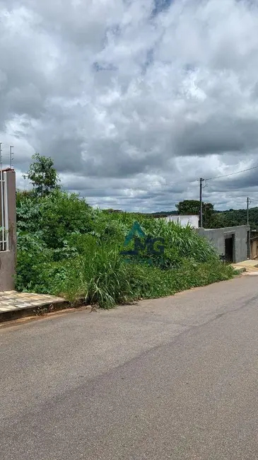 Foto 4 de Terreno / Lote à venda, 540m2 em Tres Coracoes - MG