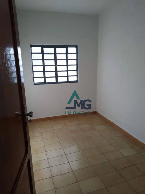 Foto 9 de Casa com 3 quartos à venda em Tres Coracoes - MG