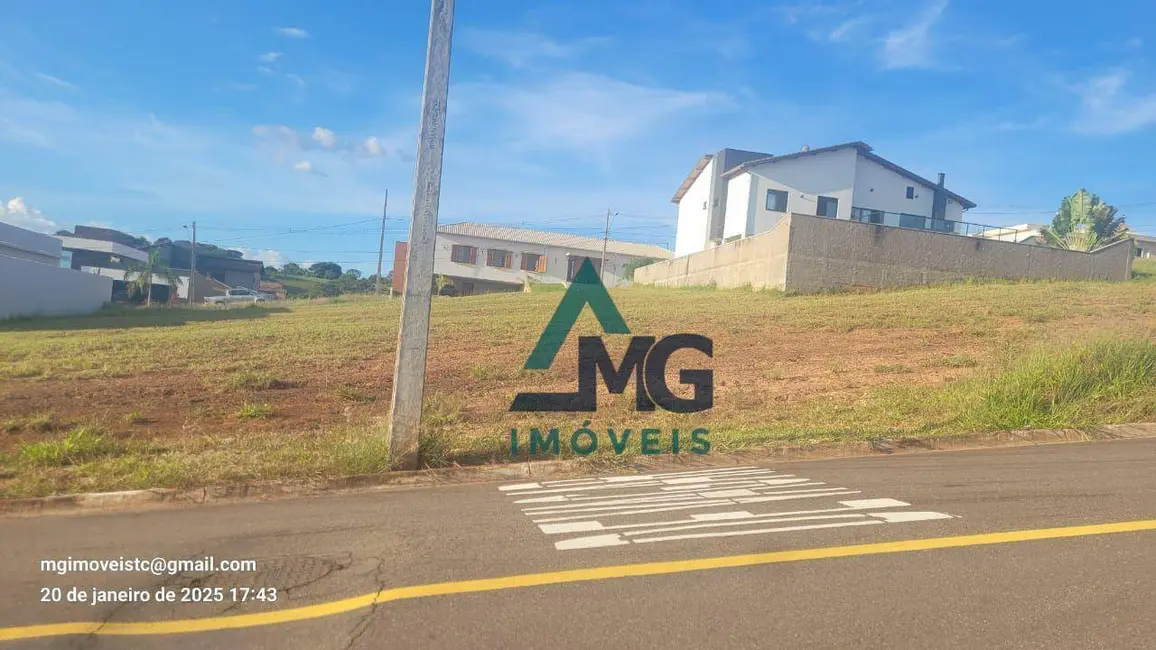 Foto 8 de Terreno / Lote à venda, 600m2 em Tres Coracoes - MG