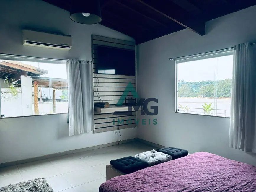 Foto 9 de Casa com 3 quartos à venda, 683m2 em Tres Coracoes - MG