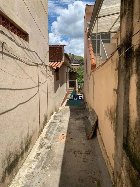 Foto 2 de Casa com 2 quartos para alugar em Tres Coracoes - MG