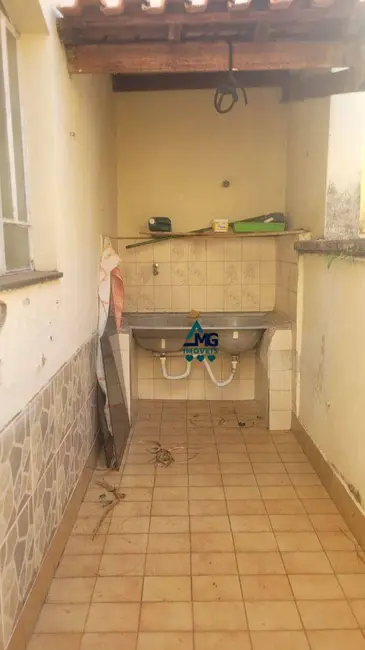 Apartamento com 3 quartos à venda e para alugar em Tres Coracoes - MG - imagem 9 Foto 9 de Apartamento com 3 quartos à venda e para alugar em Tres Coracoes - MG