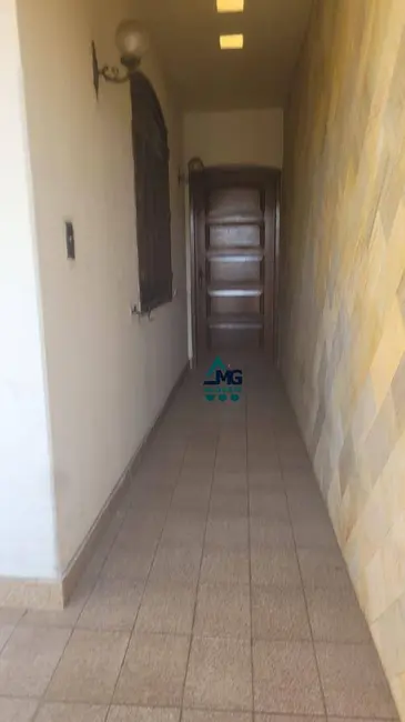 Apartamento com 3 quartos à venda e para alugar em Tres Coracoes - MG - imagem 6 Foto 6 de Apartamento com 3 quartos à venda e para alugar em Tres Coracoes - MG