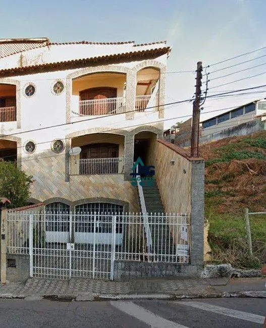 Foto 1 de Apartamento com 3 quartos à venda e para alugar em Tres Coracoes - MG