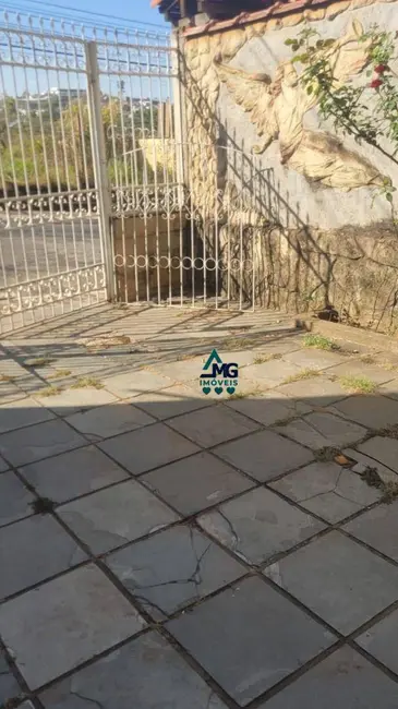 Apartamento com 3 quartos à venda e para alugar em Tres Coracoes - MG - imagem 3 Foto 3 de Apartamento com 3 quartos à venda e para alugar em Tres Coracoes - MG