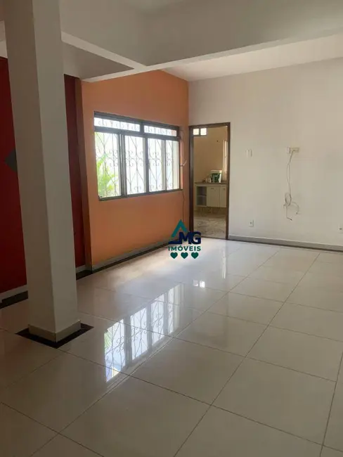 Apartamento com 3 quartos para alugar em Tres Coracoes - MG - imagem 5 Foto 5 de Apartamento com 3 quartos para alugar em Tres Coracoes - MG