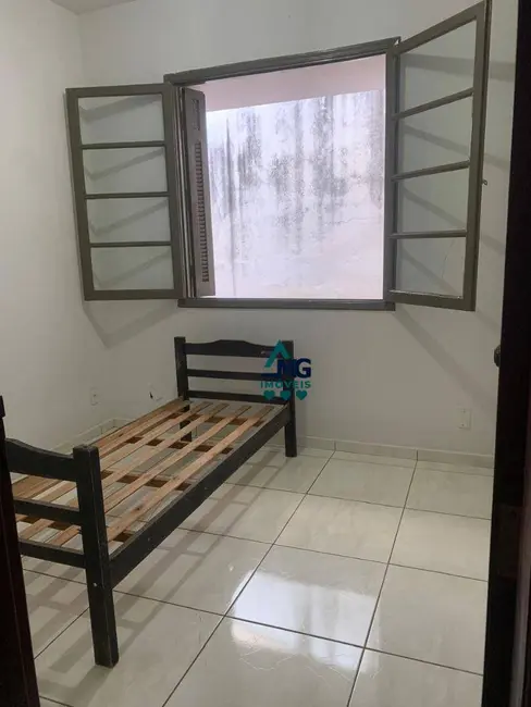 Apartamento com 3 quartos para alugar em Tres Coracoes - MG - imagem 8 Foto 8 de Apartamento com 3 quartos para alugar em Tres Coracoes - MG