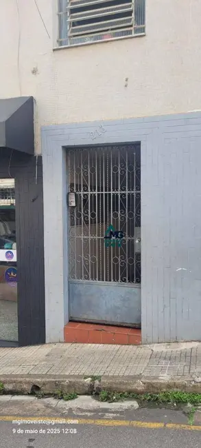 Apartamento com 3 quartos para alugar em Centro, Tres Coracoes - MG - imagem 2 Foto 2 de Apartamento com 3 quartos para alugar em Centro, Tres Coracoes - MG