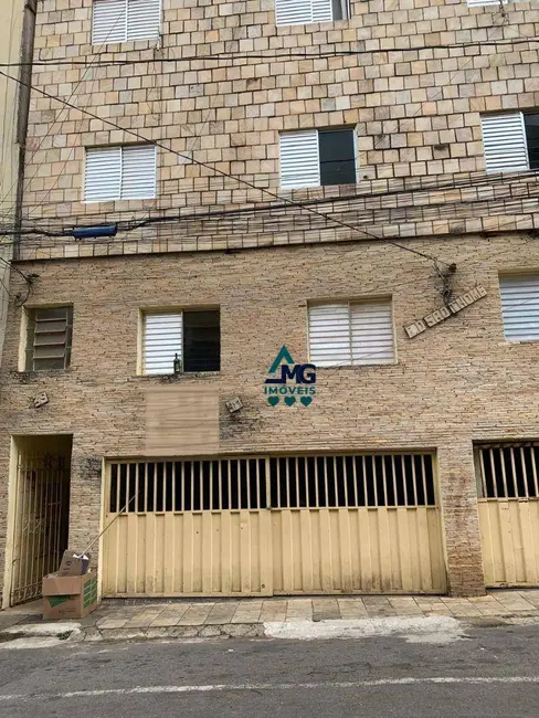 Foto 1 de Apartamento com 2 quartos para alugar em Tres Coracoes - MG