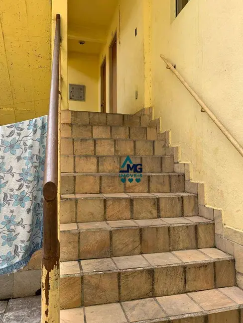 Apartamento com 2 quartos para alugar em Tres Coracoes - MG - imagem 3 Foto 3 de Apartamento com 2 quartos para alugar em Tres Coracoes - MG