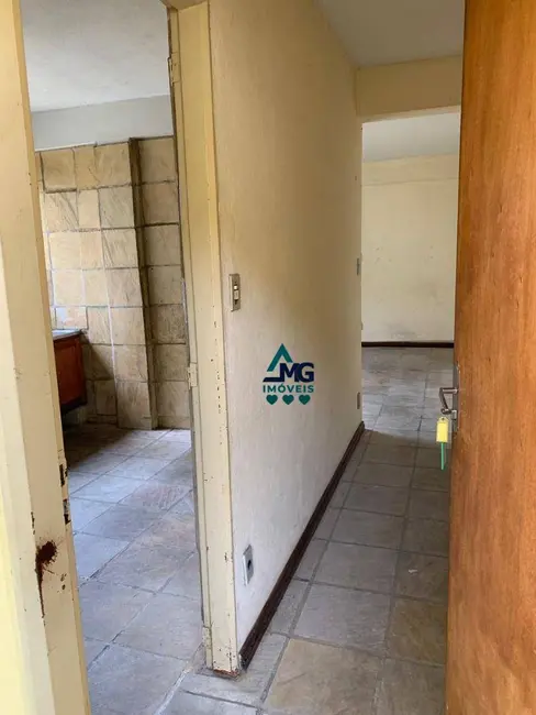 Apartamento com 2 quartos para alugar em Tres Coracoes - MG - imagem 4 Foto 4 de Apartamento com 2 quartos para alugar em Tres Coracoes - MG