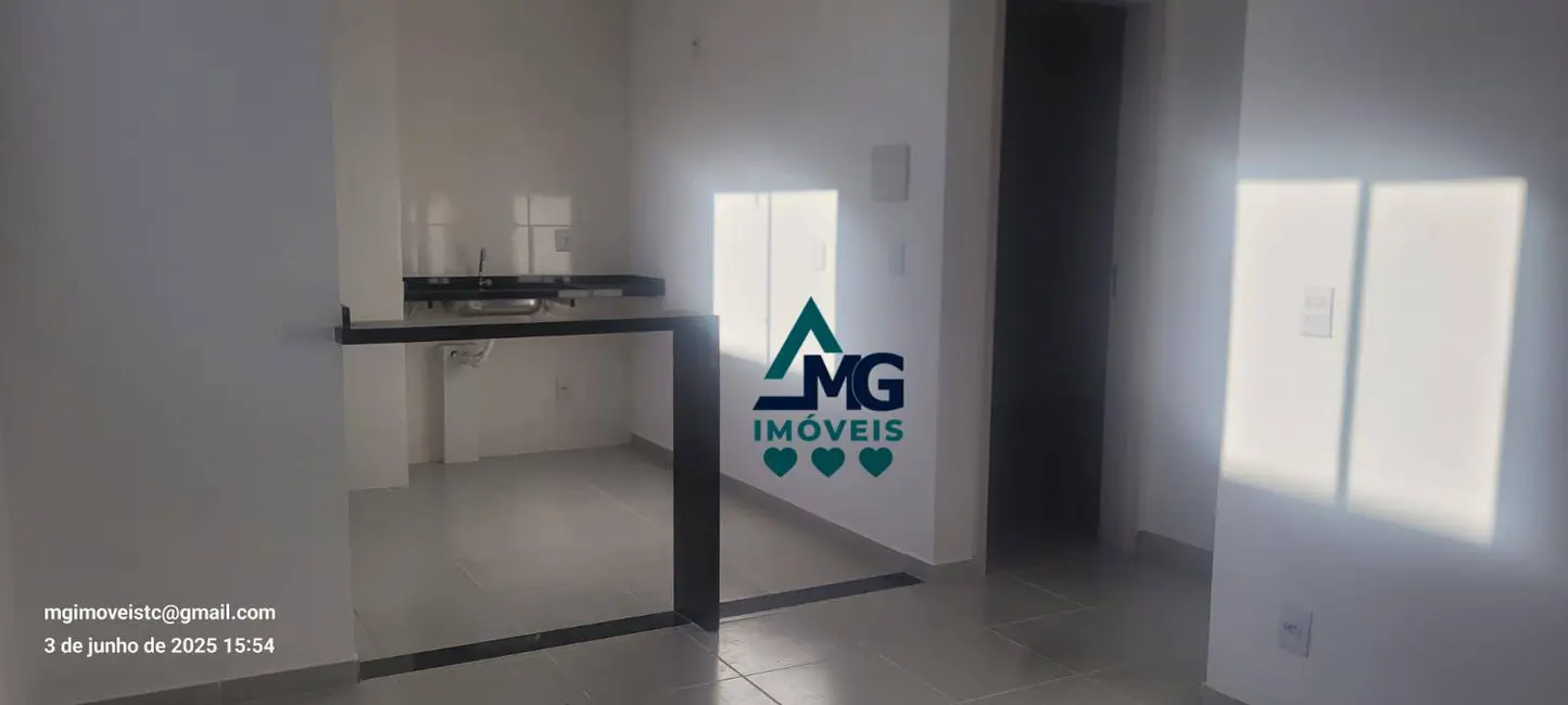 Apartamento com 2 quartos para alugar, 51m2 em Tres Coracoes - MG - imagem 5 Foto 5 de Apartamento com 2 quartos para alugar, 51m2 em Tres Coracoes - MG