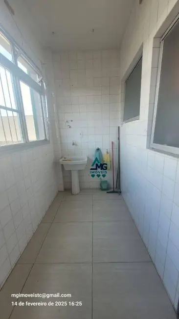 Apartamento com 3 quartos para alugar em Centro, Tres Coracoes - MG - imagem 4 Foto 4 de Apartamento com 3 quartos para alugar em Centro, Tres Coracoes - MG