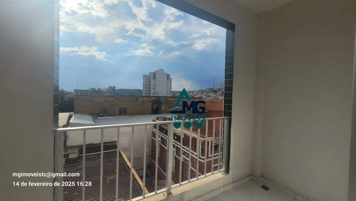 Apartamento com 3 quartos para alugar em Centro, Tres Coracoes - MG - imagem 8 Foto 8 de Apartamento com 3 quartos para alugar em Centro, Tres Coracoes - MG