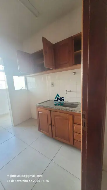 Apartamento com 3 quartos para alugar em Centro, Tres Coracoes - MG - imagem 6 Foto 6 de Apartamento com 3 quartos para alugar em Centro, Tres Coracoes - MG