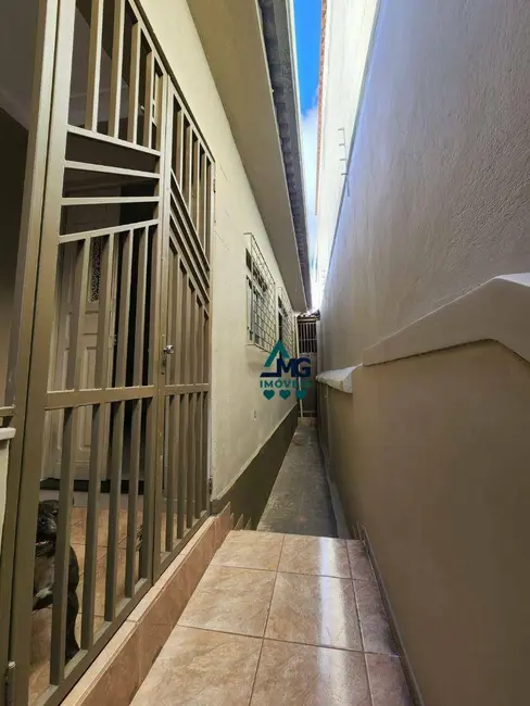 Foto 8 de Casa com 2 quartos à venda, 169m2 em Centro, Tres Coracoes - MG